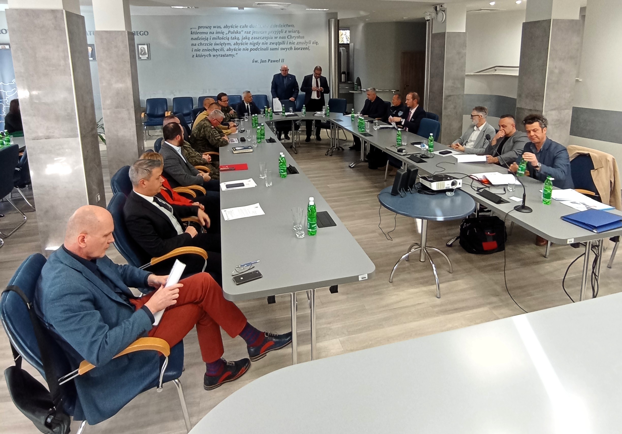 obrady w starostwie 1