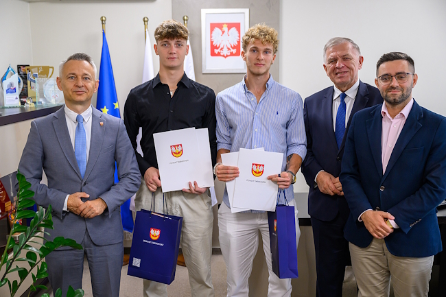 Wspólna fotografia na zakończenie spotkania